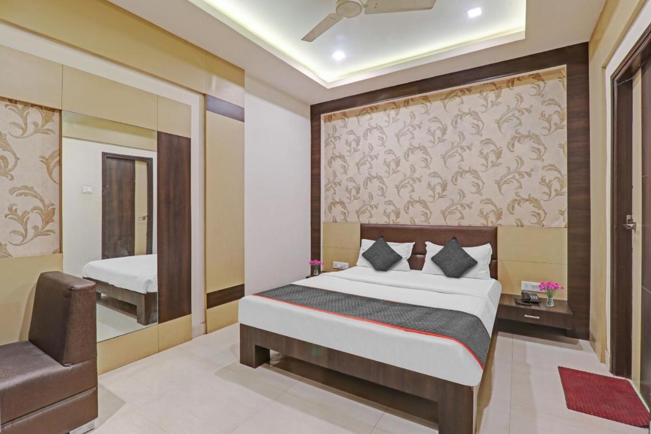 Townhouse 1182 Hotel Tirupati Galaxy Kanpur Buitenkant foto