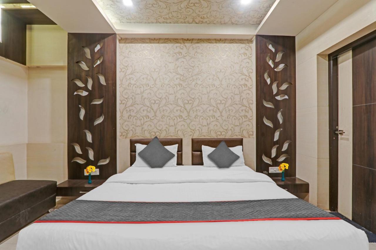 Townhouse 1182 Hotel Tirupati Galaxy Kanpur Buitenkant foto